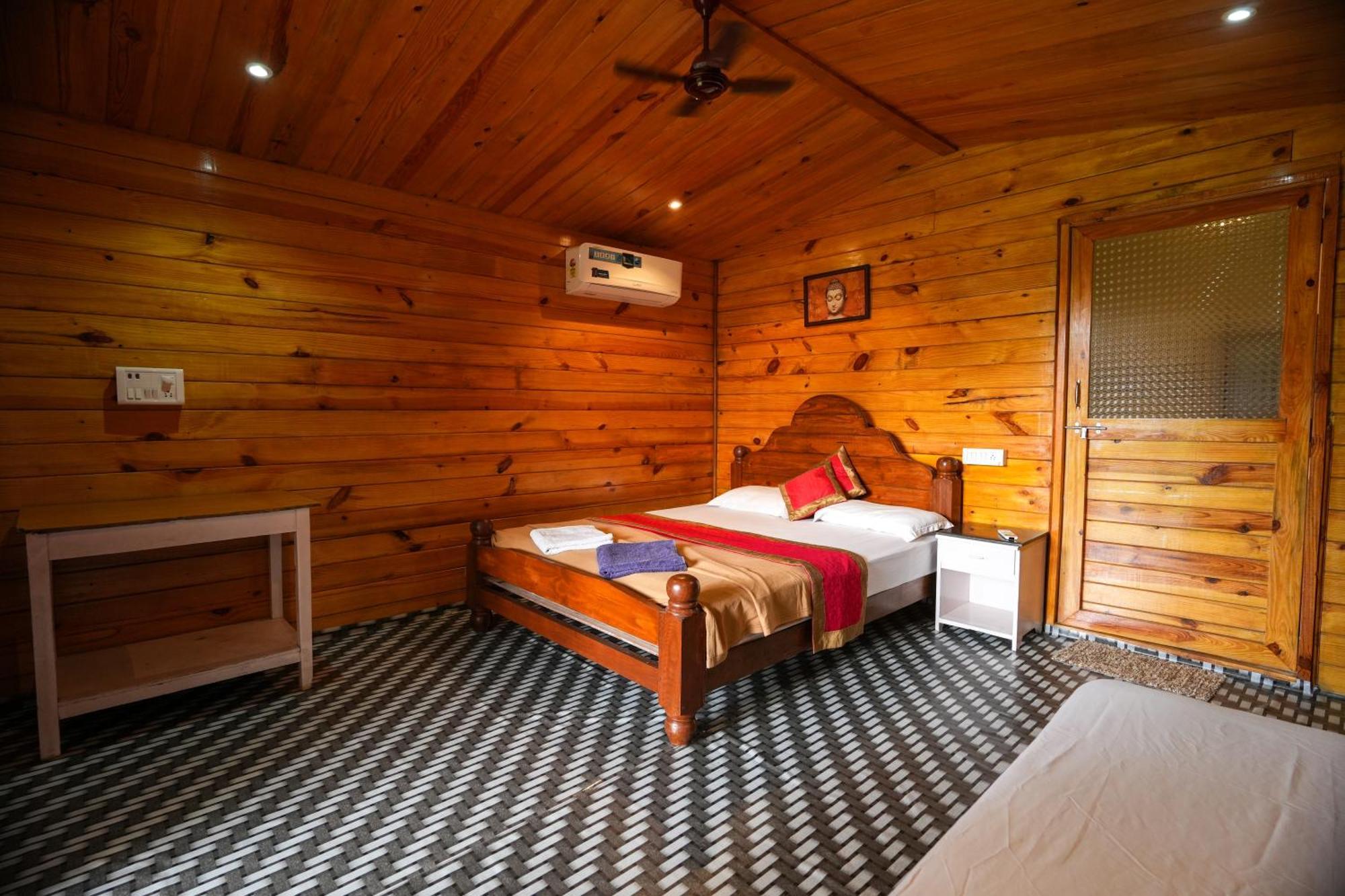 Om Sai Beach Resort Agonda Exterior photo